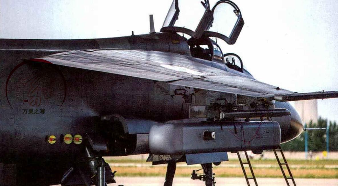 从普通改到隐形，几十年来怎么改进都不讨中国空军喜欢的飞豹战机