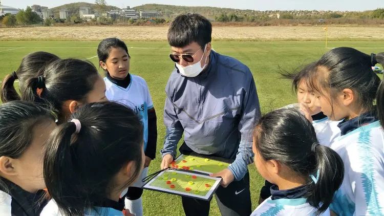 鲅鱼圈中考喜报,鲅鱼圈一举夺魁