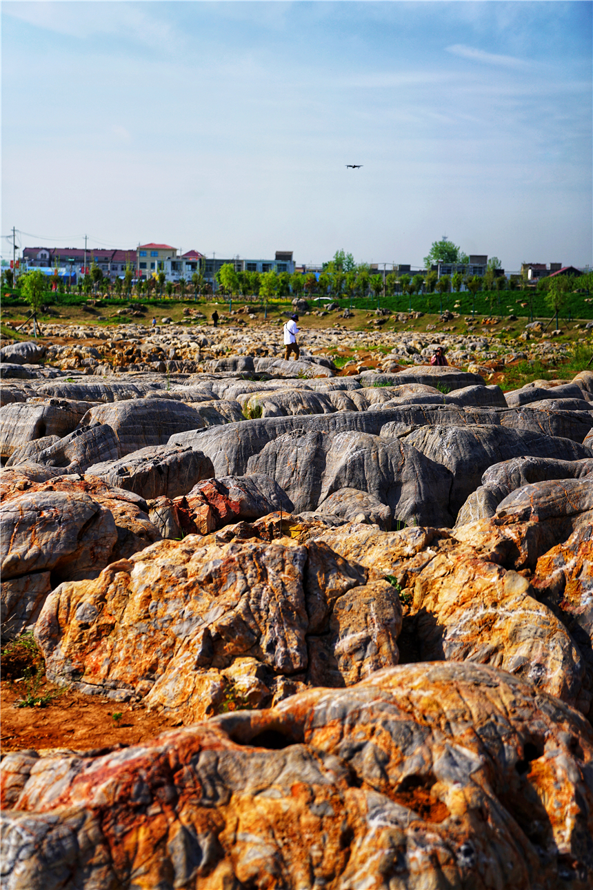 宿州天下第一石城奇石,宿州这座山真奇特