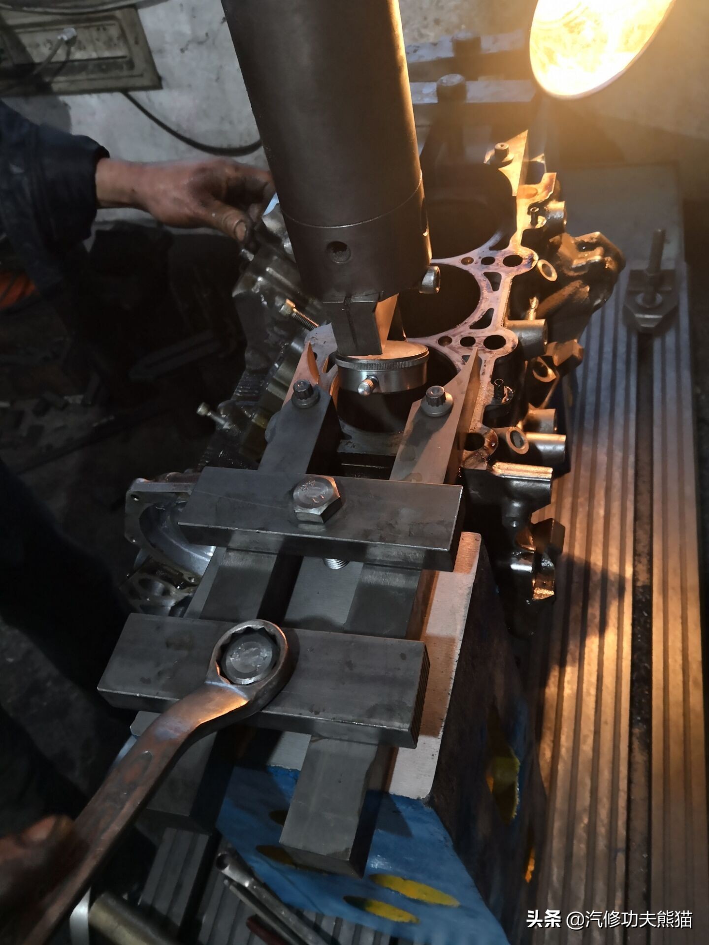 2020款保时捷卡宴s烧机油吗,保时捷卡宴免拆治理烧机油靠谱吗