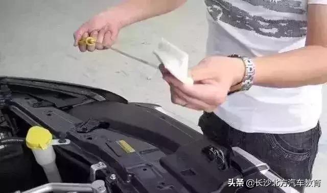 怎样分辨假机油和真机油,网上买的机油怎么判断机油真假