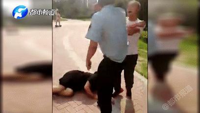 物业恐怖事件视频,物业拿刀威胁业主后续