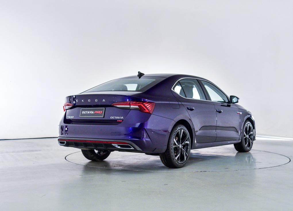 大众明锐的车标是什么样子的,大众汽车明锐标志是什么