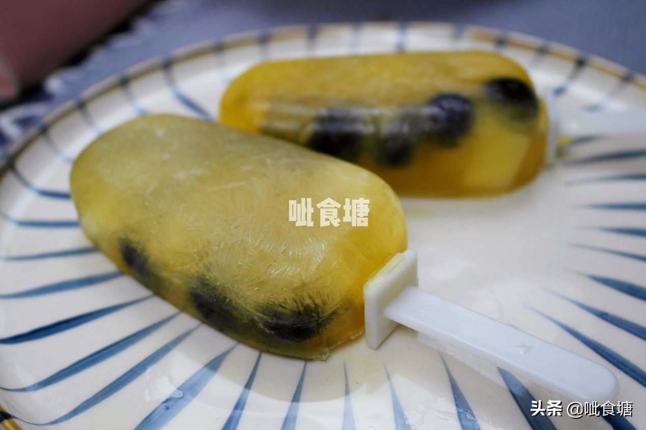 在家自制水果冰棍最简单做法,自制冰棍儿童简易做法无冰渣