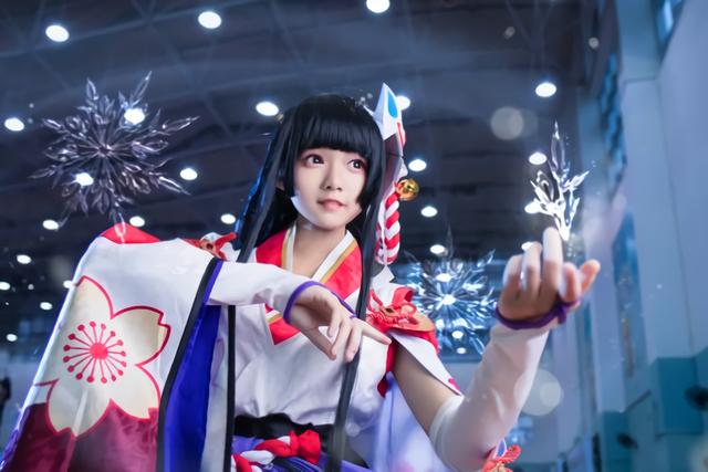 听说“萝莉圈”水很深，这是真的吗？