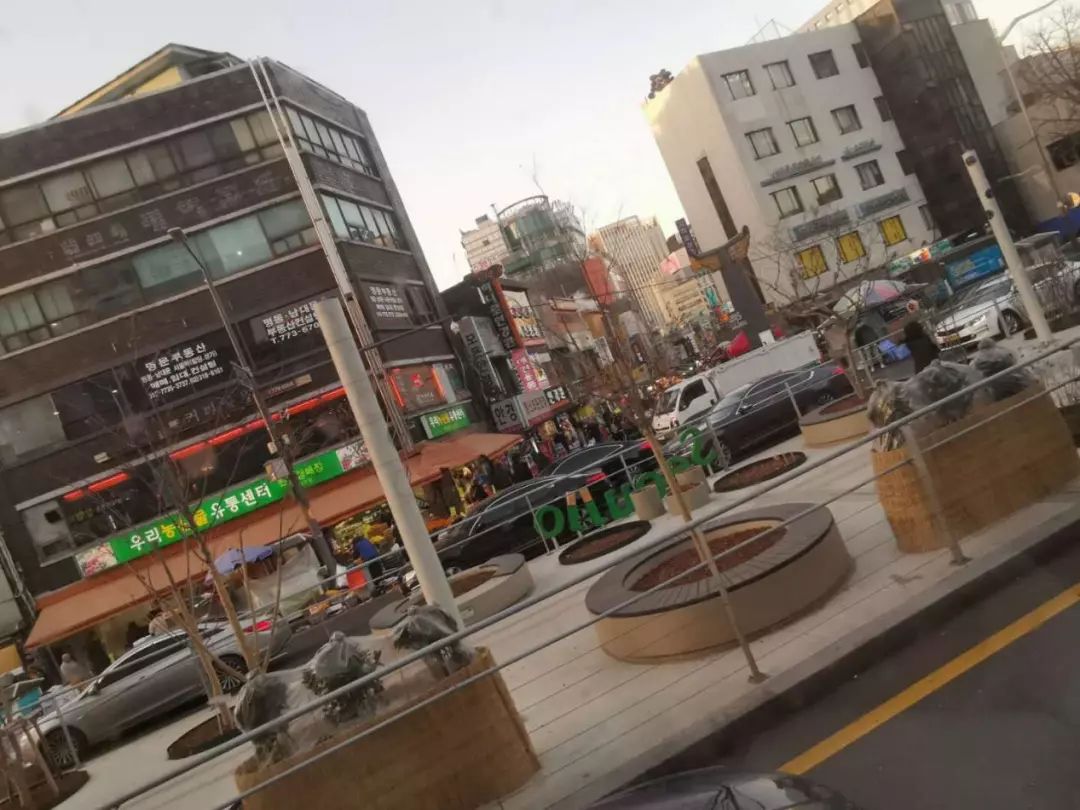 美妆行业零基础入门,美妆店的成功经历分享