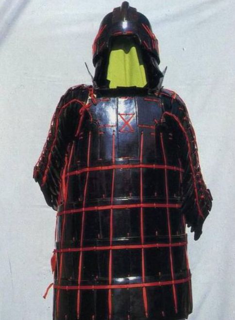 古代的盔甲是什么样的,古代的盔甲有防御效果吗