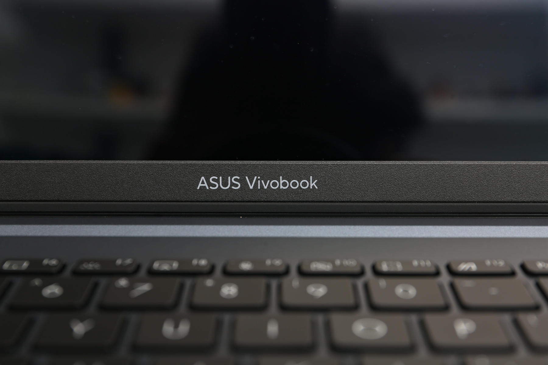 2024华硕无畏pro15锐龙版开箱,华硕无畏pro15锐龙测评