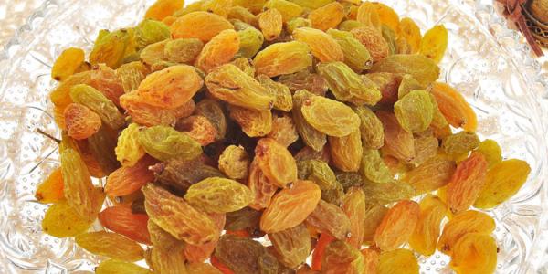 街上卖的袋装葡萄干可以直接吃吗,网上买的葡萄干吃的时候用洗不