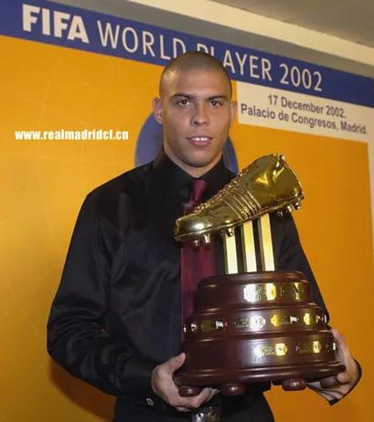 传奇巨星罗纳尔多2011,传奇巨星罗纳尔多什么时候出