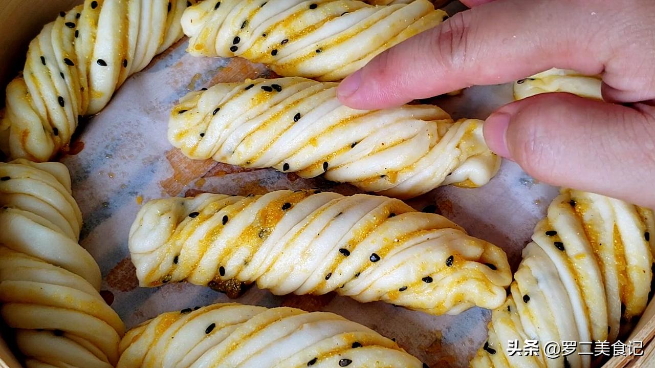 老面发好的蒸花卷要不要2次醒发,面发好了怎么蒸花卷