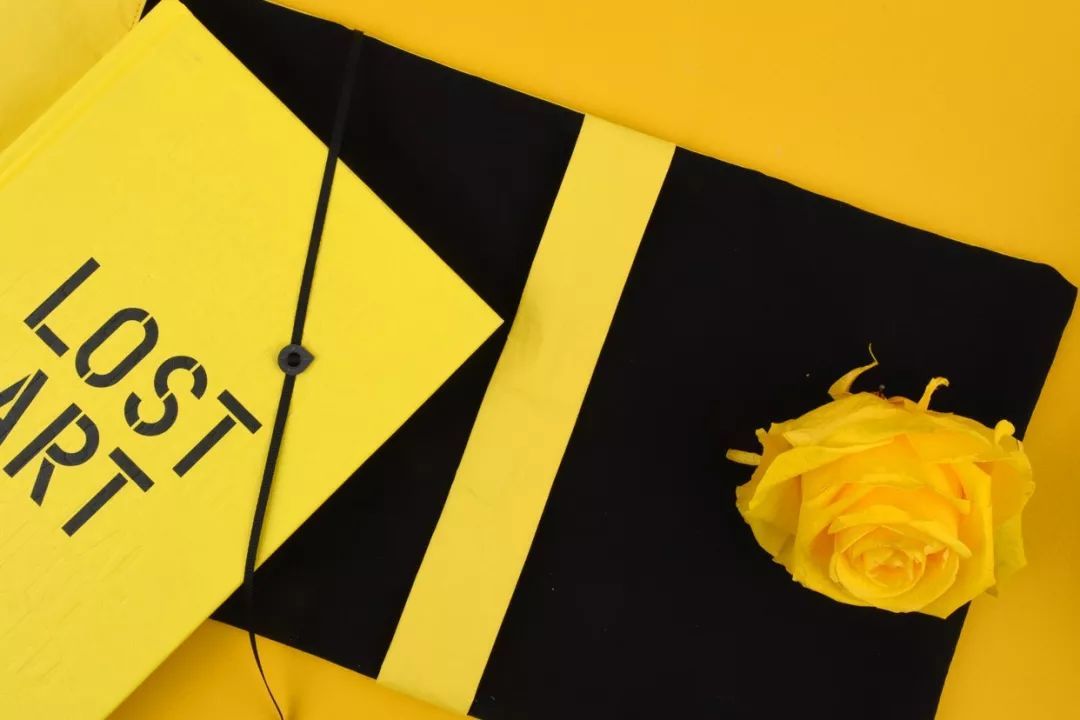 那本让王尔德堕落的“小黄书”