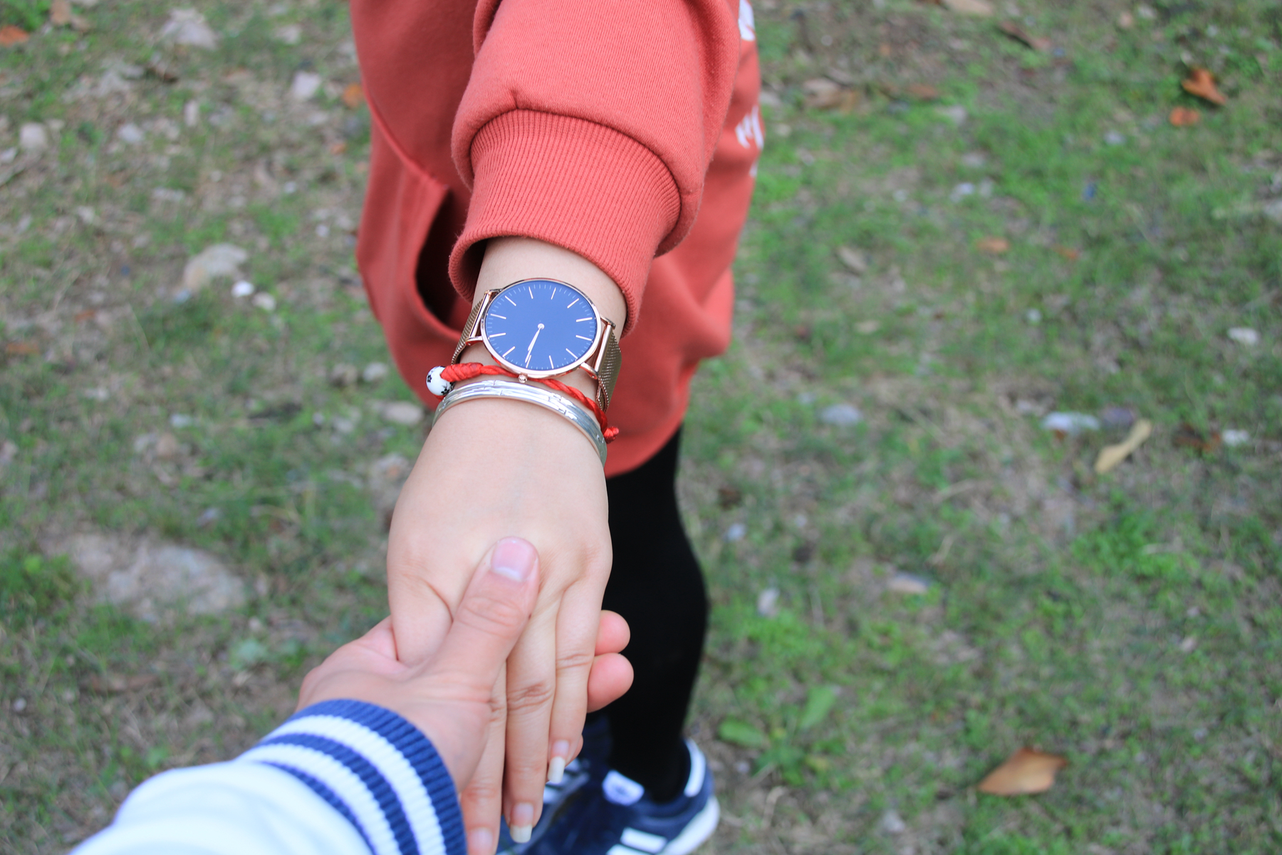 鐧惧厓灏忕背鎵嬭〃,灏忕背鎵嬭〃鐧惧厓