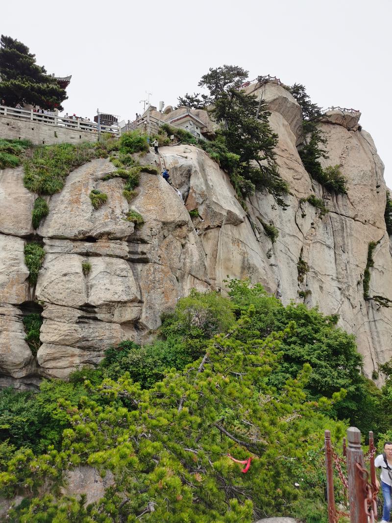 华山派的轻功一定被低估了——华山一日游有感
