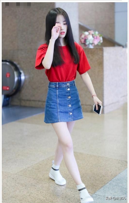 周冬雨短发发型卷发教程,杨幂周冬雨发型美呆了