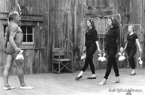 普拉提跟瑜伽的效果有什么区别,明星们练普拉提