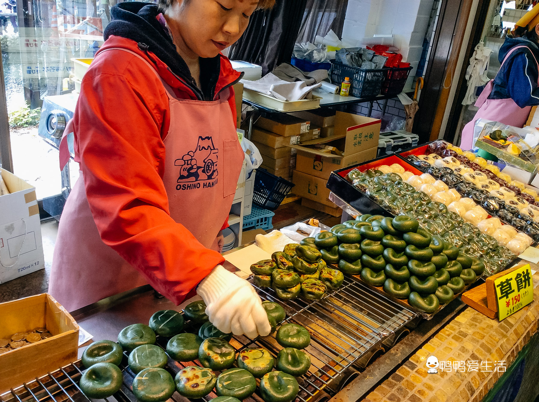 日本“小九寨”藏在富士山下,5月起繁花盛开,还能把泉水带回家