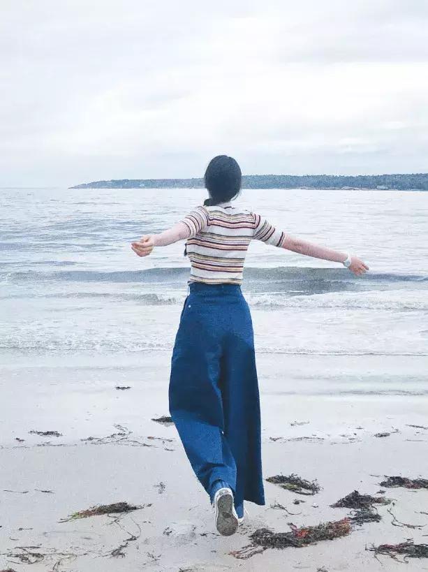 欧阳娜娜向往的生活同款匡威,欧阳娜娜同款匡威复古黑