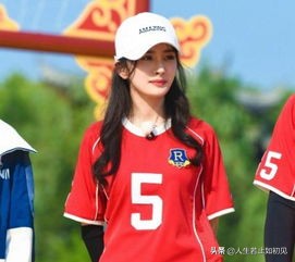 杨颖女明星排第七,足球宝贝迪丽热巴