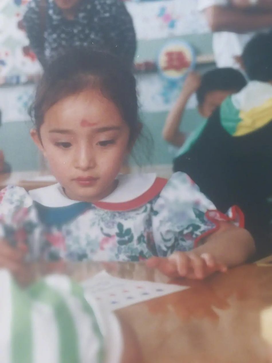 杨幂当年被黑得有多惨,杨幂所经历的血雨腥风