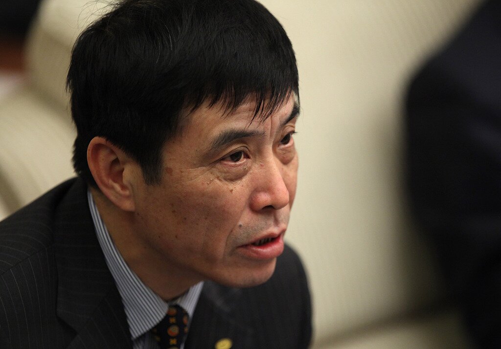 足协主席探班再现金句引热议,精神鼓励法“对手比我们怕输球”