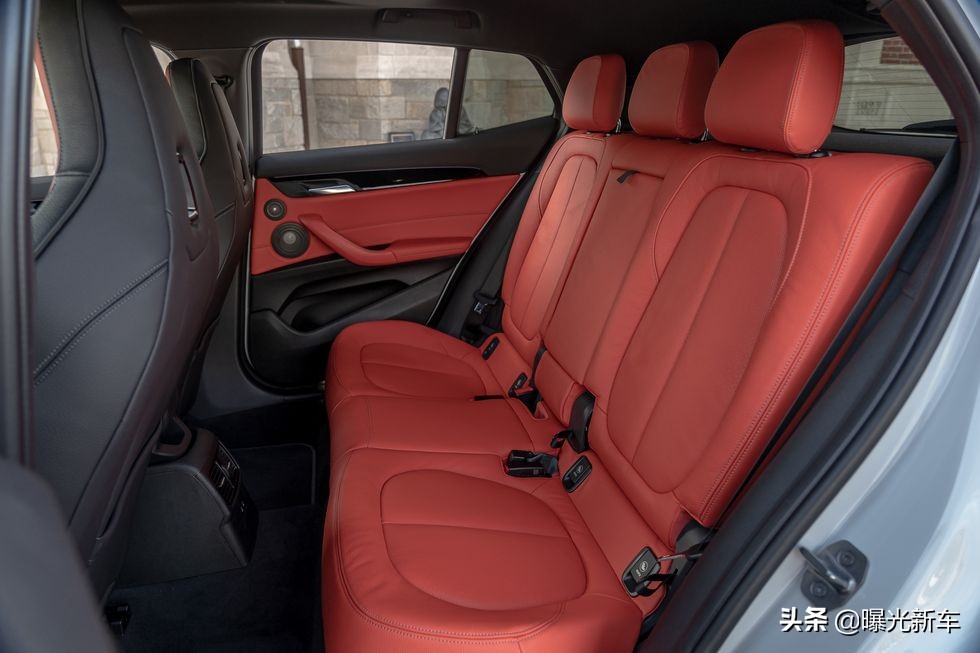 宝马x22022款新车价格,2023款宝马X2指导价和配置介绍