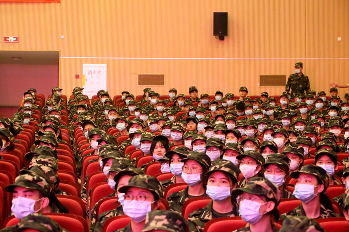 广东碧桂园职业学院新生入学时间,电白碧桂园学校开学典礼