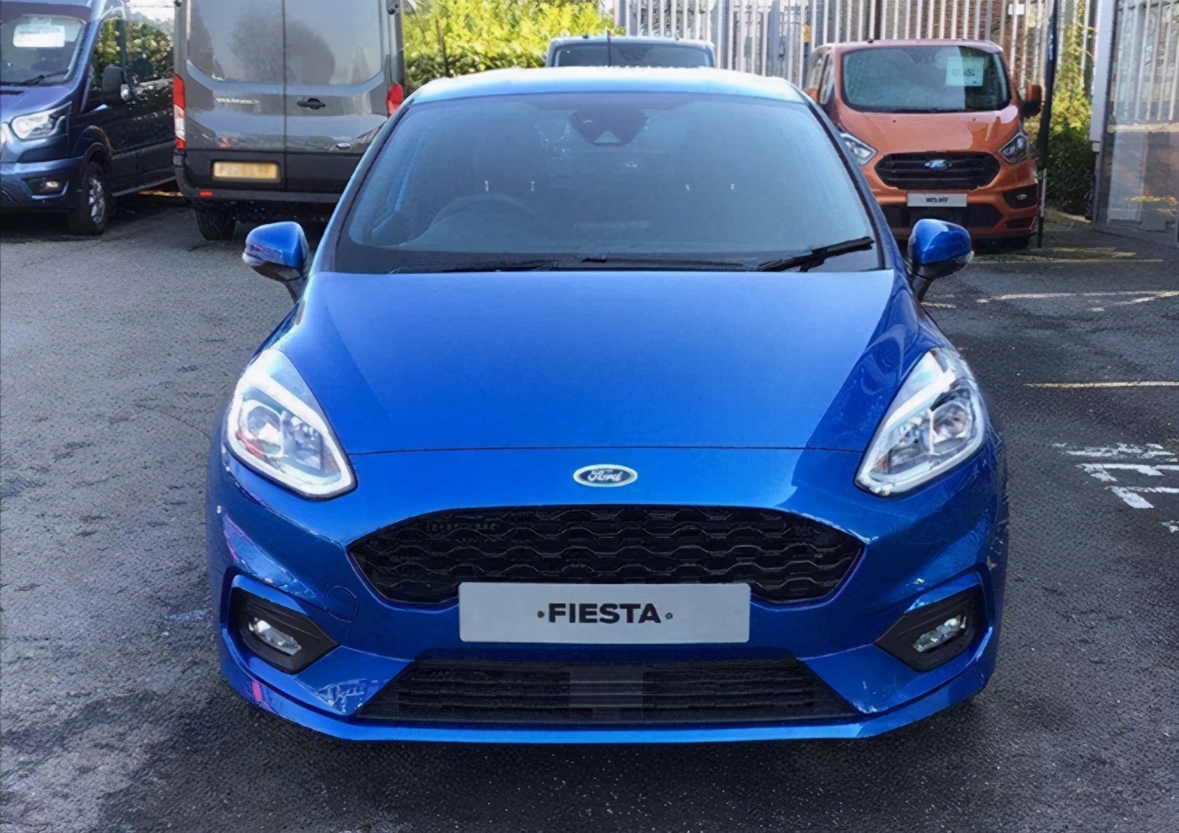 本田飞度1.5马力,福特嘉年华本田飞度