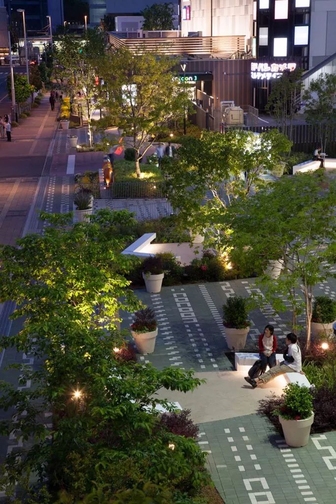 商业街区的景观设计要点和原则,复古怀旧商业街景观设计