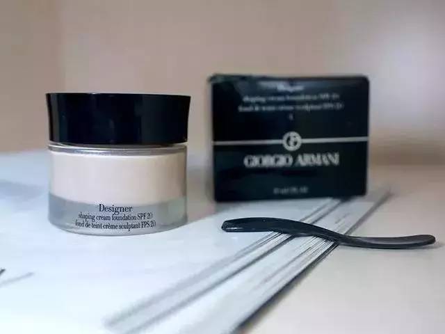 阿玛尼好用的粉底液排行榜前十名,阿玛尼粉底液哪款好用