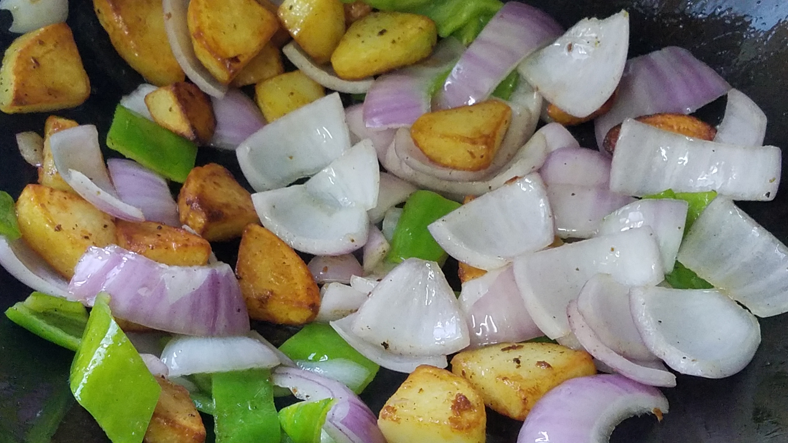 鸡腿炒洋葱的做法简单又好吃,鸡腿洋葱土豆的做法大全家常