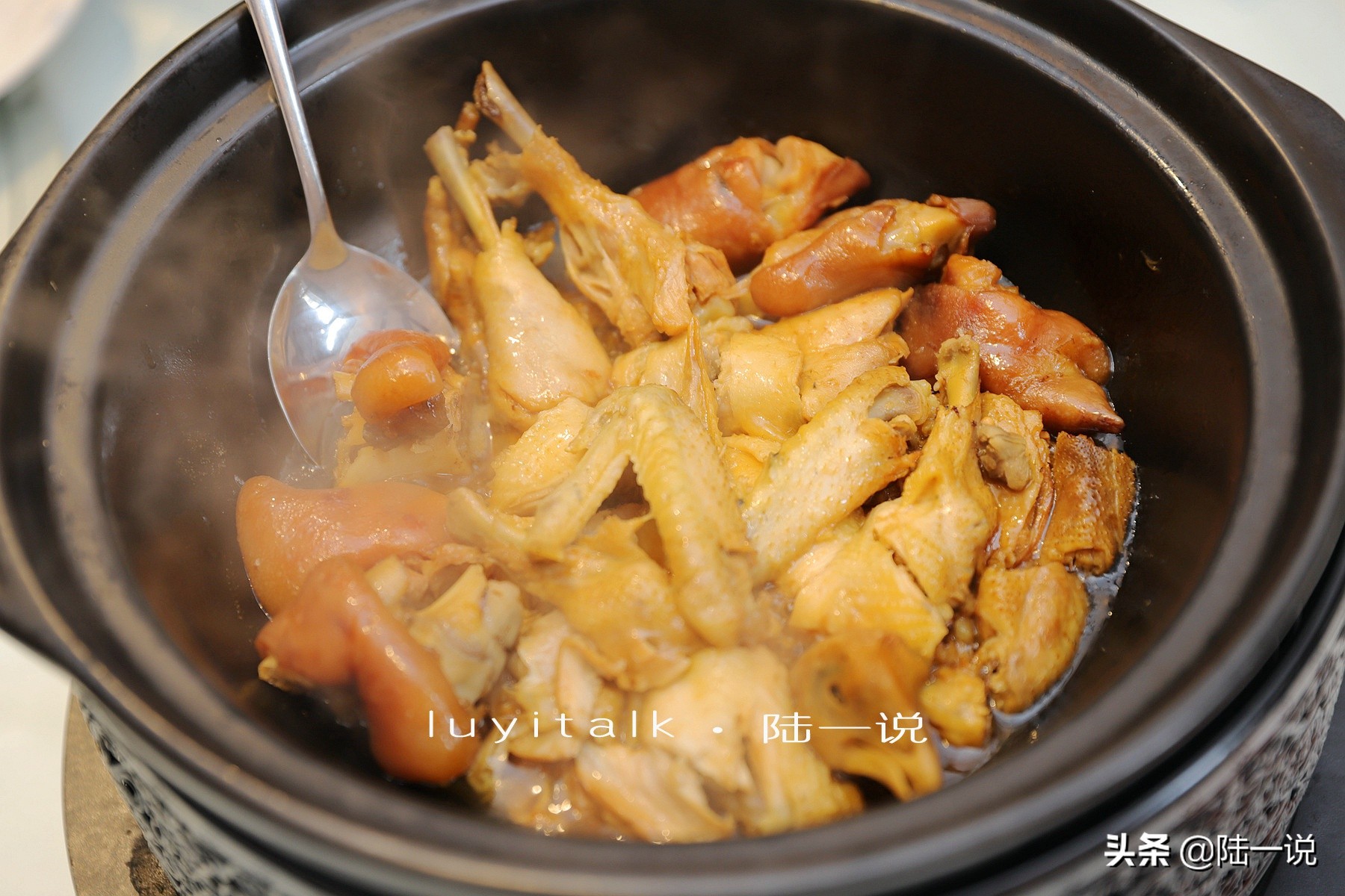 路过都不敢进，今天中午鼓起勇气去吃，花了我4000元，值