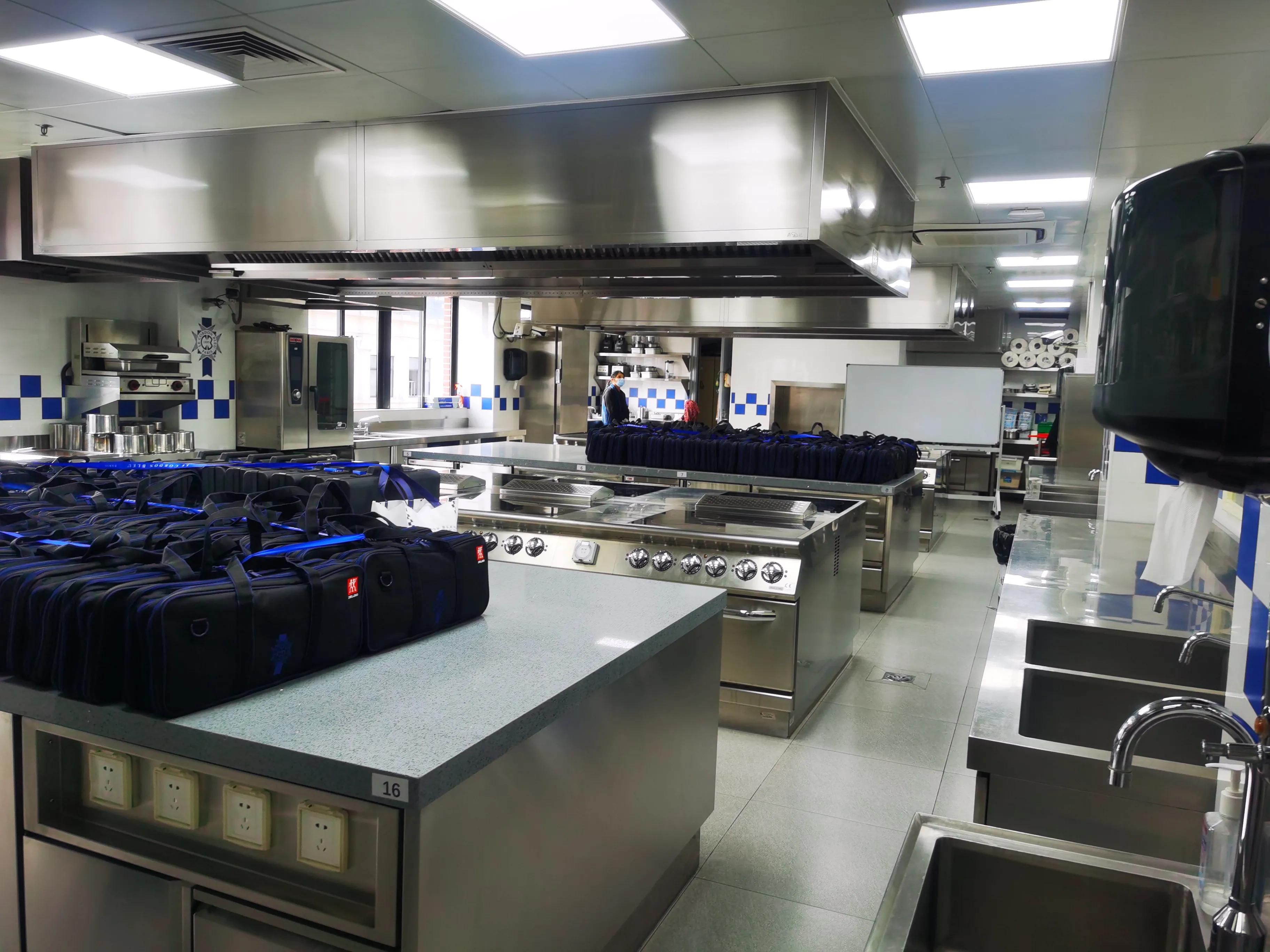 法国蓝带厨艺学院的甜点课程,法国蓝带厨艺学院课程