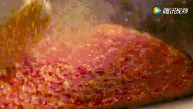 明星投毒吓人事件,深夜放毒招人恨的视频