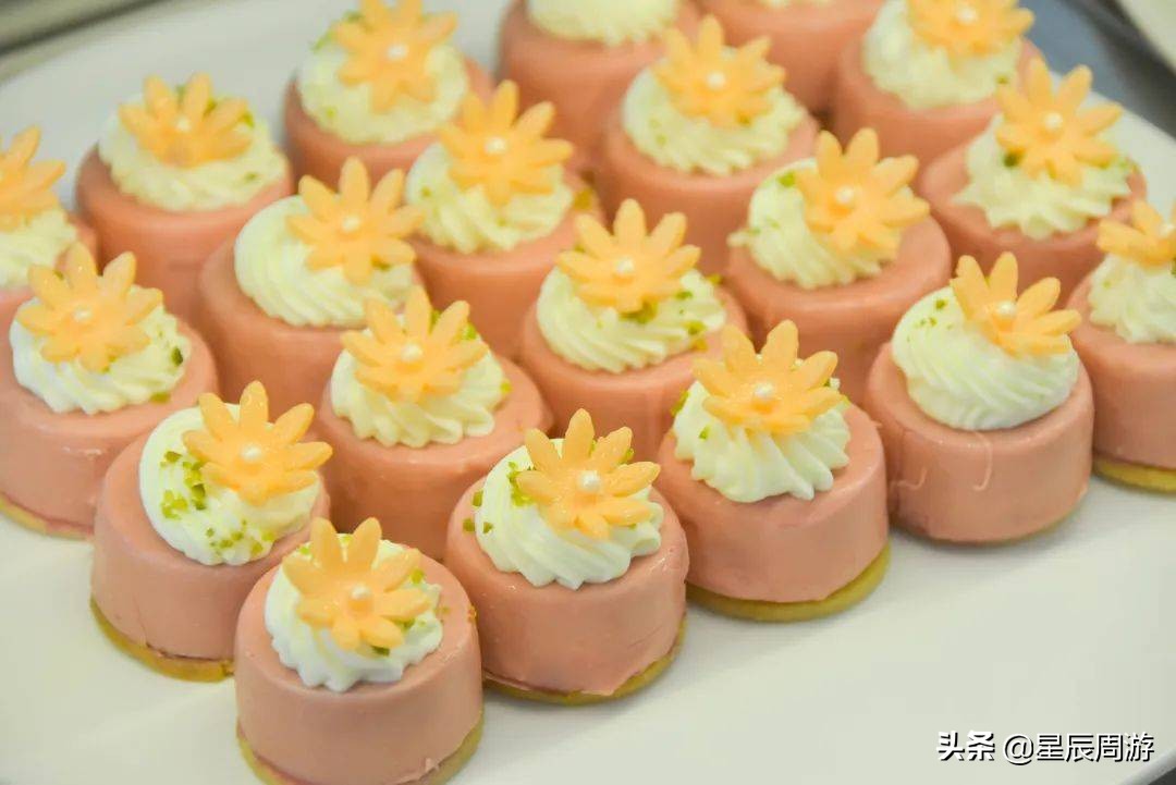 鑾茶姳灞卞簞涓滆帪,涓滆帪鑾茶姳灞卞簞鍦ㄥ敭鍒