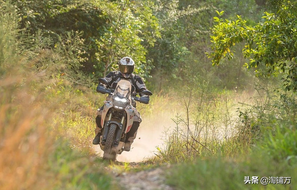雅马哈拉力摩托车tenere700,反其道而行案例