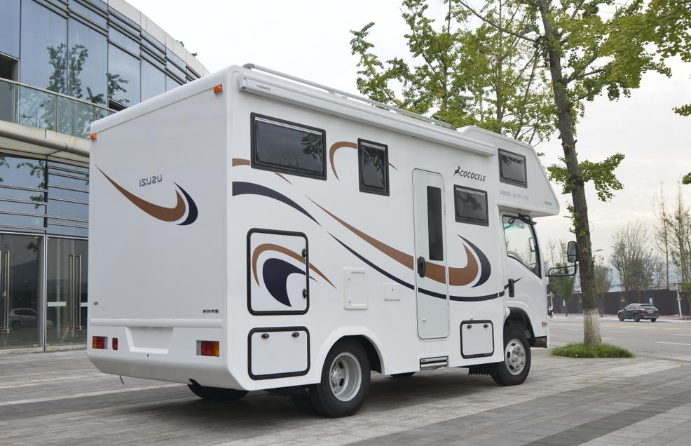 五十铃轻卡房车体验,五十铃轻卡四驱越野房车测评