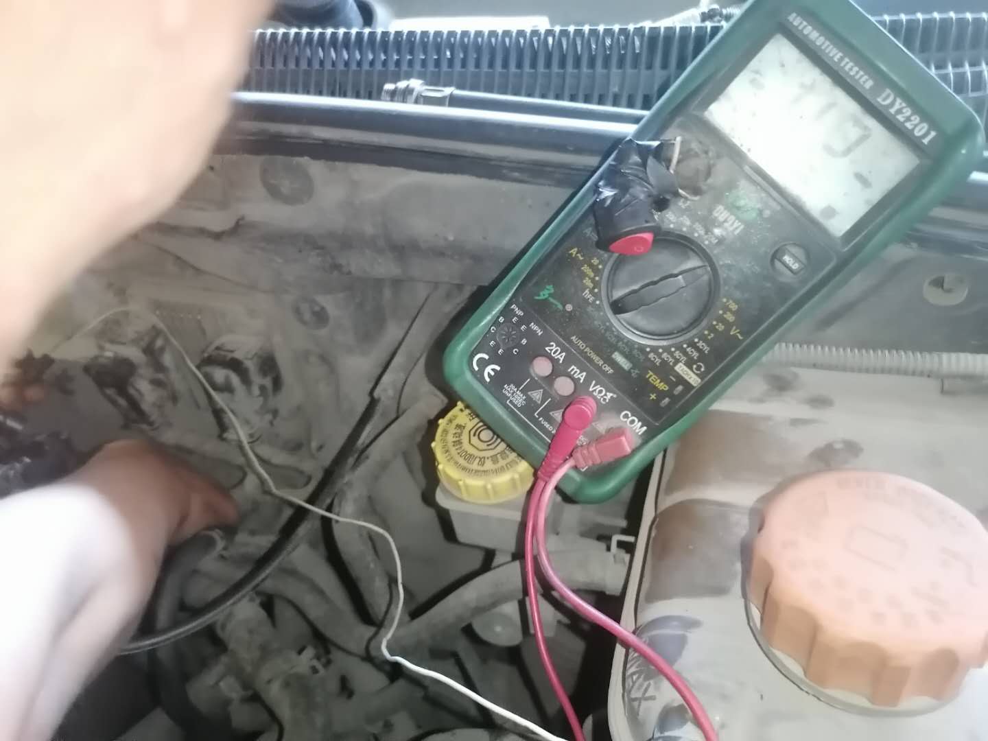 鑳栧摜璇磋溅鍒厠鍑秺,鑳栧摜鍑秺