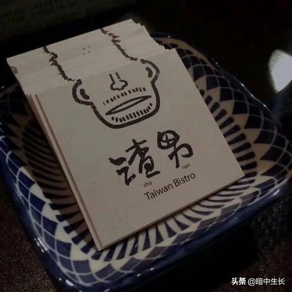 有个卖婚纱的婆婆,卖婚纱的婆婆视频