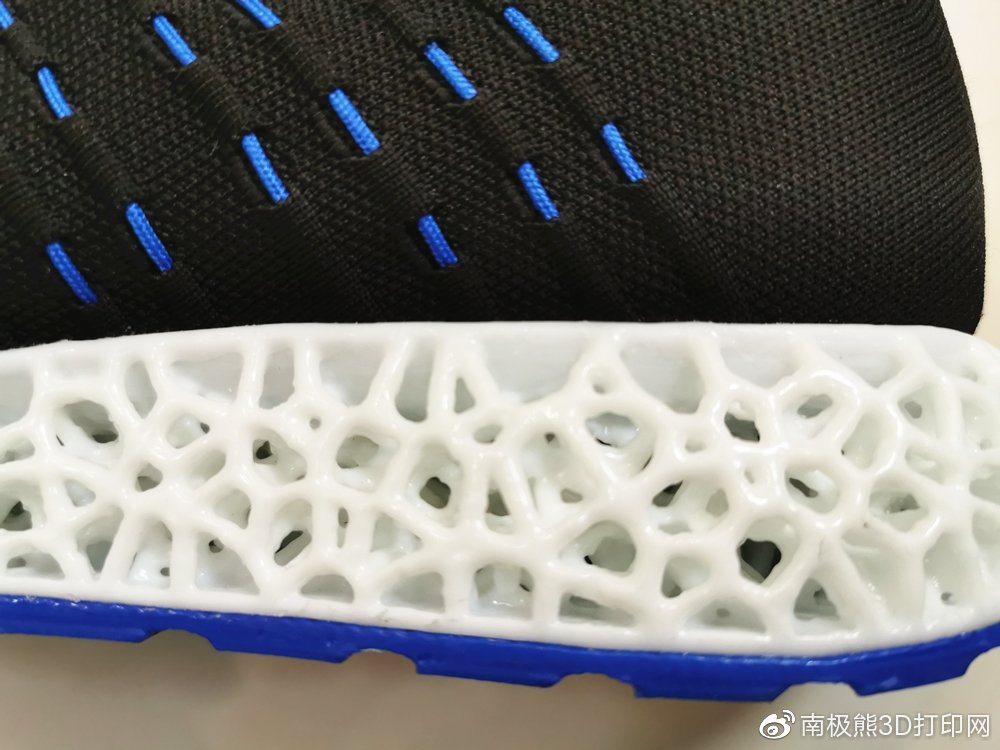 3d打印运动鞋耐克,阿迪3d打印跑鞋