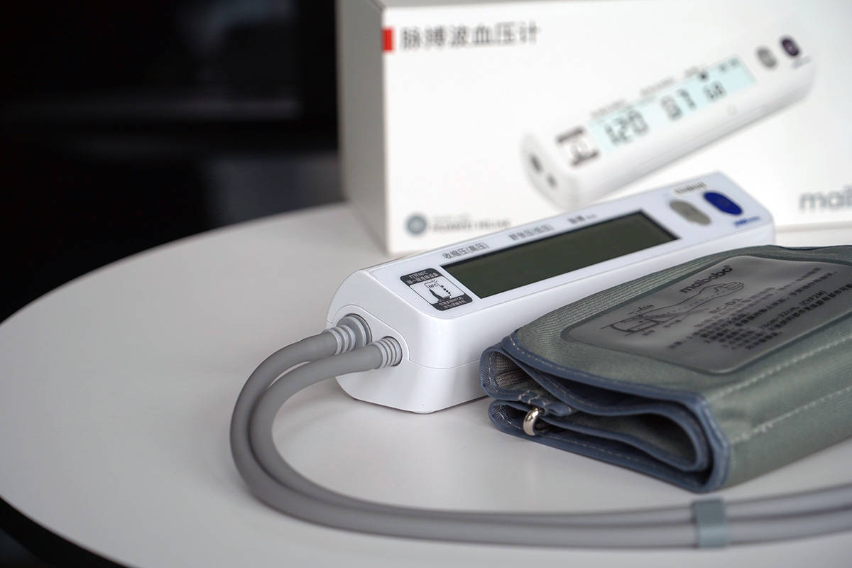 脉搏波血压计rbp-2100怎么用,脉搏波血压计6600准确吗