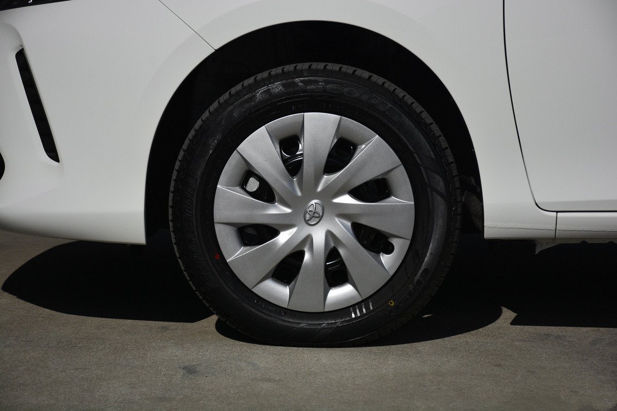 丰田最省油汽车百公里3.9升,丰田最省油动力好的车