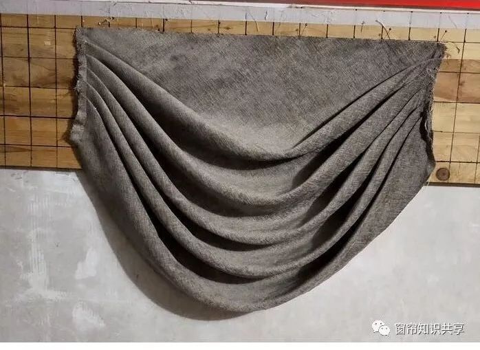 窗帘连体水波帘头制作视频,欧式风格窗帘平板水波帘头