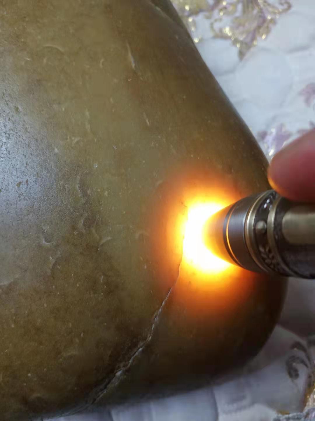 民国和田玉籽料吊坠价格,清代和田玉籽料四彩图片