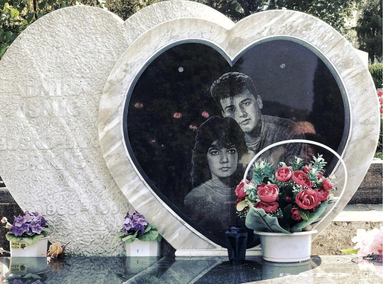 免费播放瓦尔特保卫萨拉热窝电影,老影片瓦尔特保卫萨拉热窝