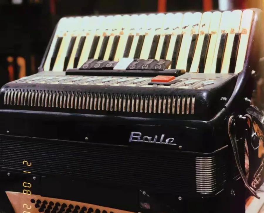 福州二手家具旧货市场鸡翅木,福州二手酒店家具旧货市场