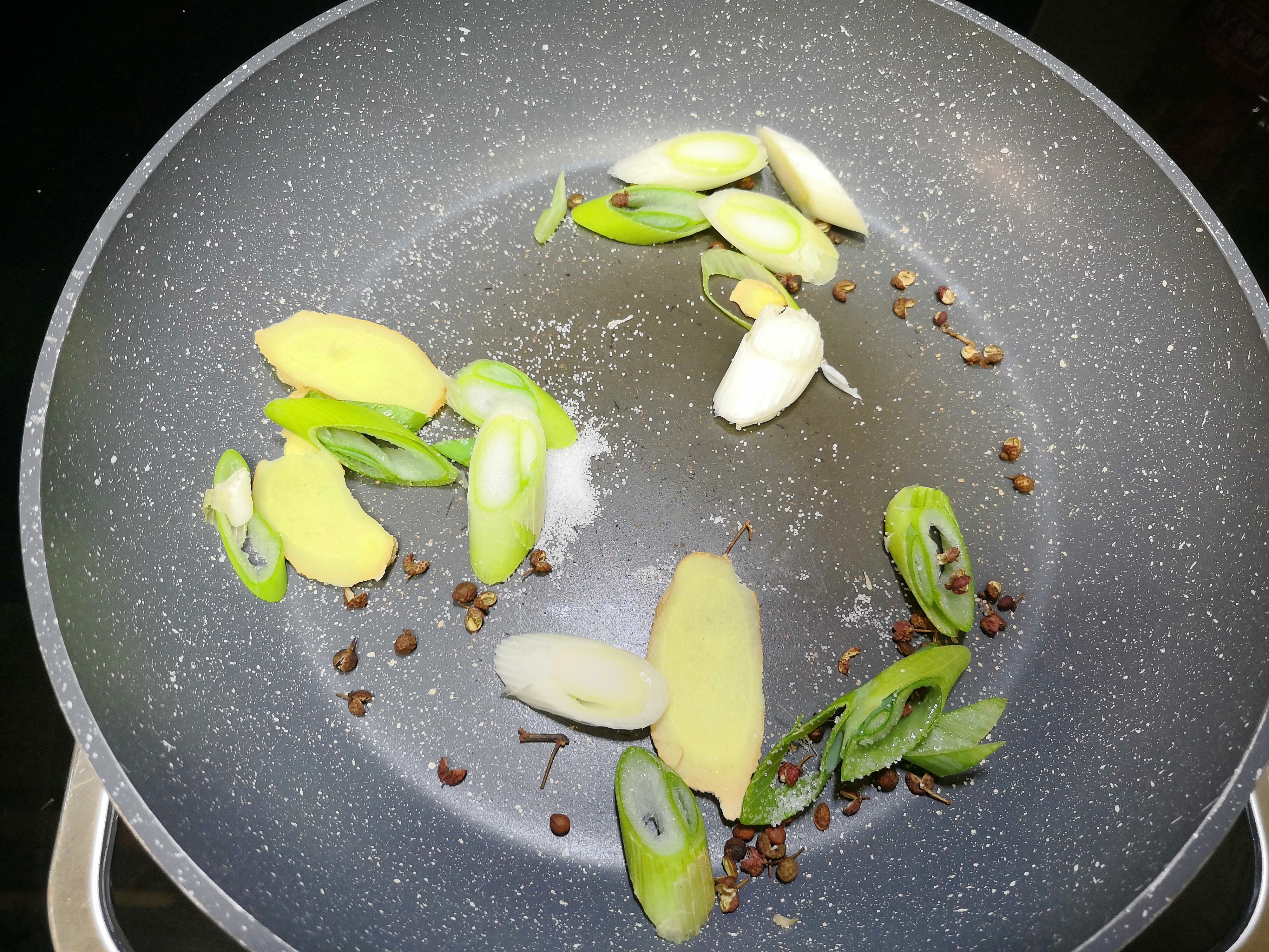 国宴大虾两吃的做法视频,国宴大师大虾的各种做法视频