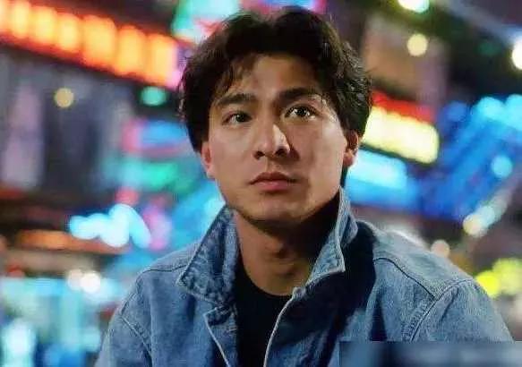 香港四大天王童年,四大天王年轻时的颜值张学友