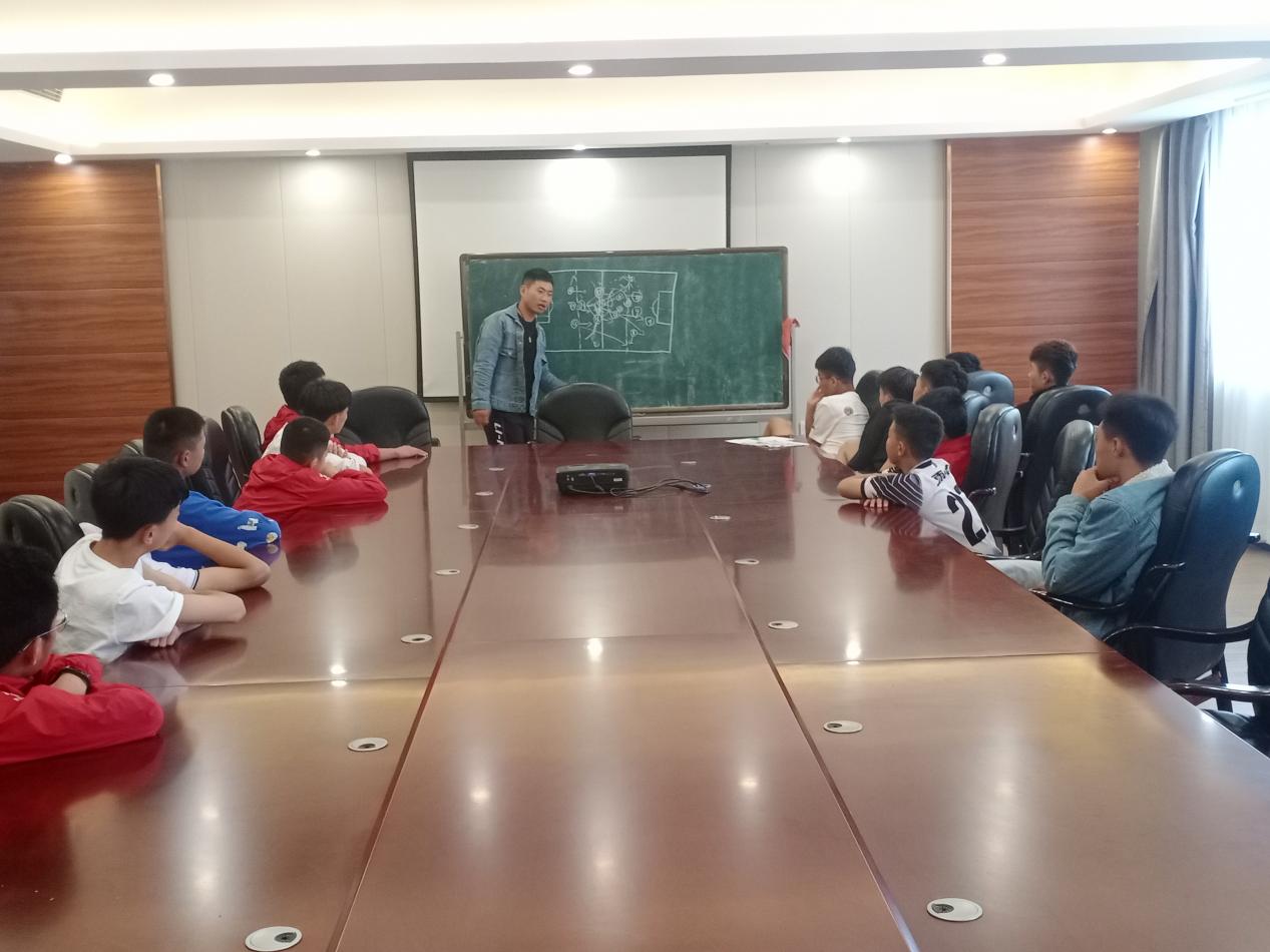 中牟县三初中足球队,中牟县第三初中学校足球队