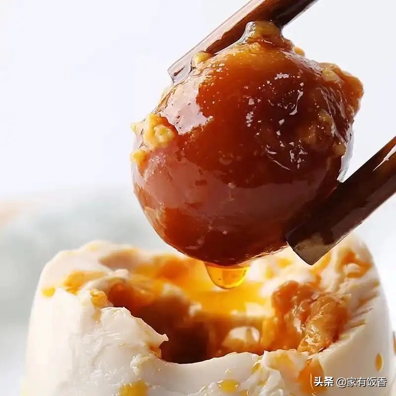 腌咸鸭蛋冒油的方法草木灰,黄泥腌咸鸭蛋最简单的方法